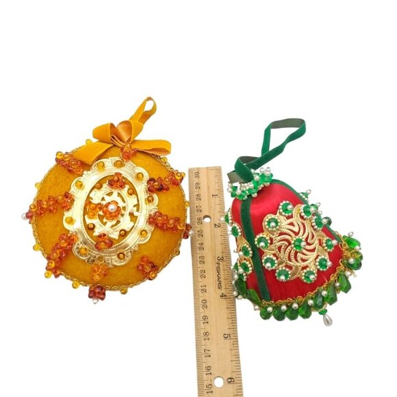 Vintage Sequin Velvet Pin Christmas Ornaments Gold‎ & Red Green Handmade - Picture 5 of 6